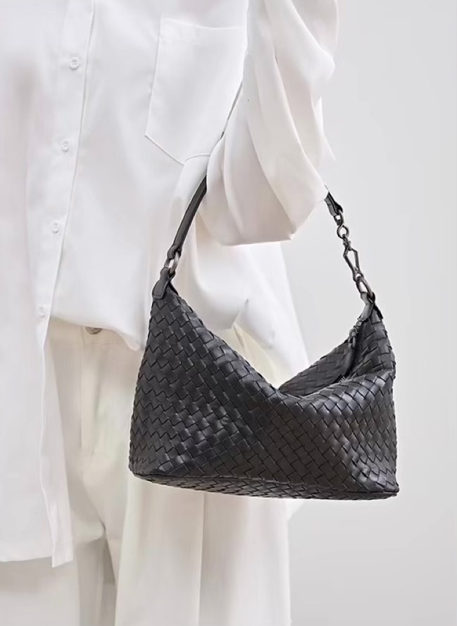BAG002